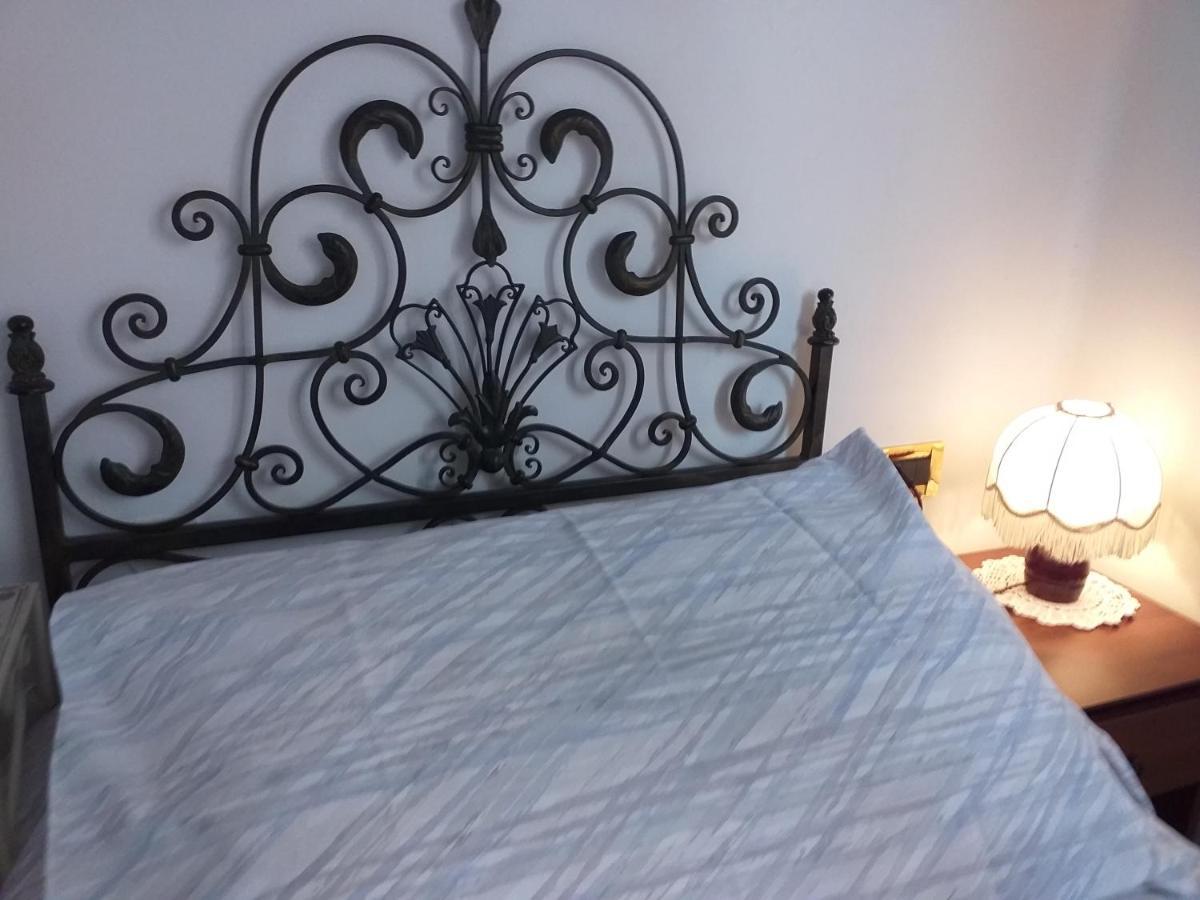 Bed & Breakfast La Rosa Rossa Cagli Exterior photo