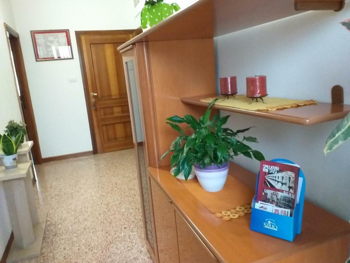 Bed & Breakfast La Rosa Rossa Cagli Exterior photo