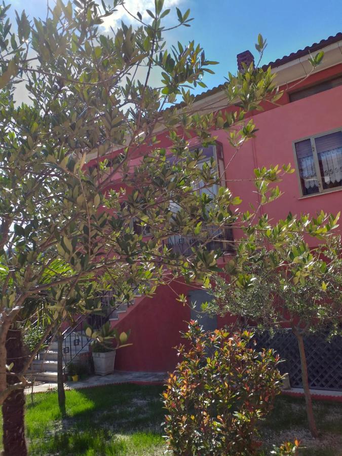 Bed & Breakfast La Rosa Rossa Cagli Exterior photo